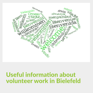 Ein Herz aus dem Begriff Willkommen in unterschiedlichen Sprachen, weiter zu Useful Information about Volunteer work in Bielefeld